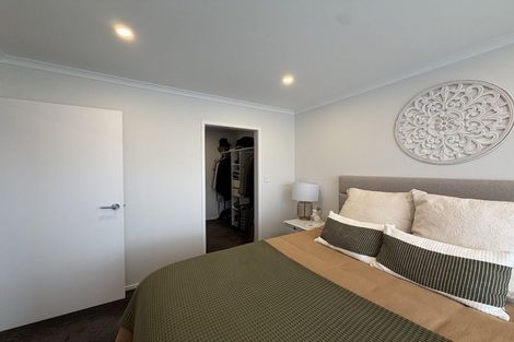 Photo of property in 33 Bristol Freighter Road, Hobsonville, Auckland, 0616