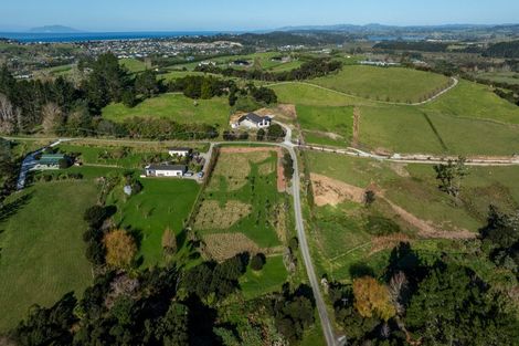 Photo of property in 114 Echo Valley Road, Mangawhai, Kaiwaka, 0573