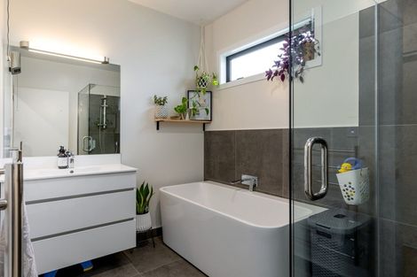 Photo of property in 24 Catalina Crescent, Burleigh, Blenheim, 7201