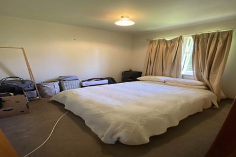 Photo of property in 16 Bruce Road, Glenfield, Auckland, 0629