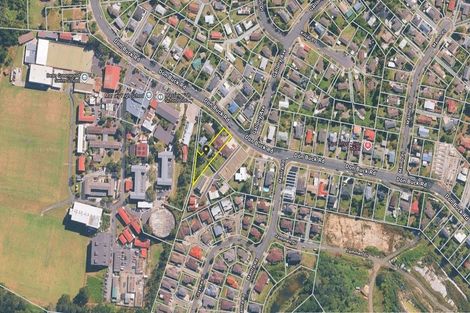 Photo of property in 266 Don Buck Road, Massey, Auckland, 0614