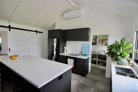 Photo of property in 70 Leeward Drive, Whitianga, 3510