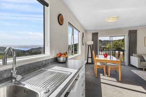 Photo of property in 4b Sarah Way, Crofton Downs, Wellington, 6035