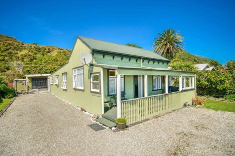 Photo of property in 168 Torea Street, Granity, 7823