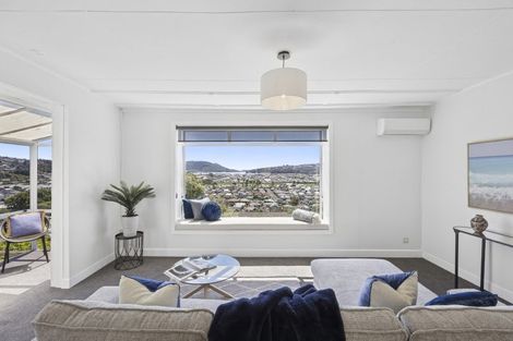 Photo of property in 42 Easther Crescent, Kew, Dunedin, 9012