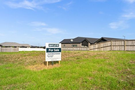 Photo of property in 20 Kapiakauri Road, One Tree Point, 0118