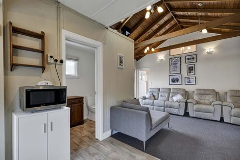 Photo of property in 97b Park Terrace, Waikuku Beach, 7473