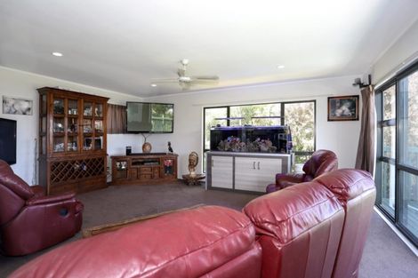 Photo of property in 35a Waione Avenue, Athenree, Katikati, 3177