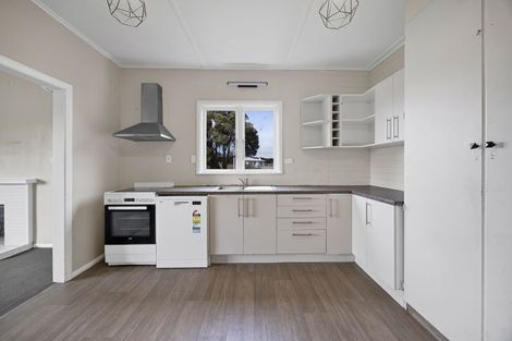 Photo of property in 20 Riemenschneider Street, Manaia, 4612
