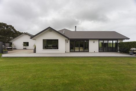 Photo of property in 4/102 Beach Road, Awamoa, Oamaru, 9495