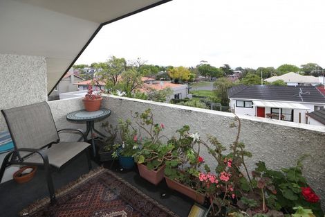 Photo of property in 2/6 Scannell Street, Havelock North, 4130
