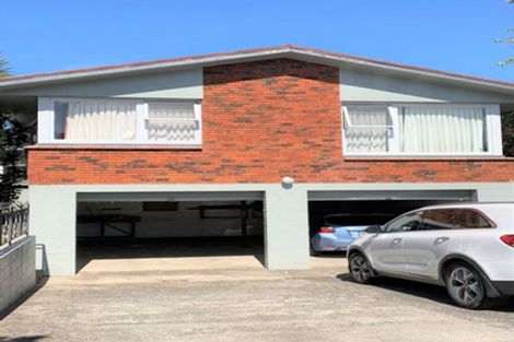 Photo of property in 31 Kensington Place, Fairfield, Hamilton, 3214