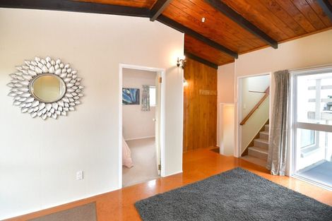 Photo of property in 26 Kawau View Road, Snells Beach, 0920