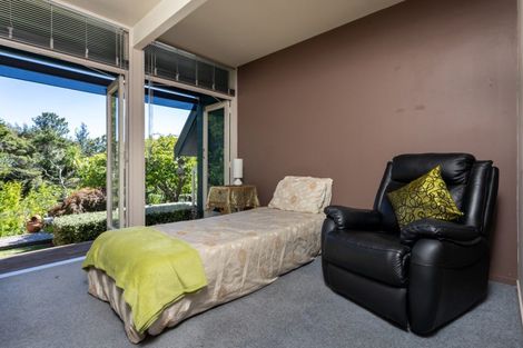 Photo of property in 6 Learmonth Avenue, Birkenhead, Auckland, 0626