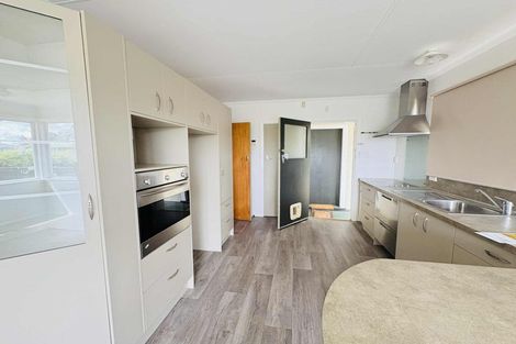 Photo of property in 26 Stephens Crescent, Highbury, Palmerston North, 4412