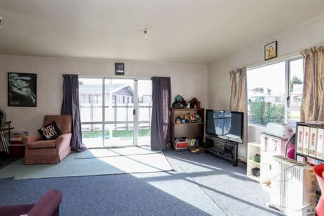 Photo of property in 1 Leslie Place, Deanwell, Hamilton, 3206