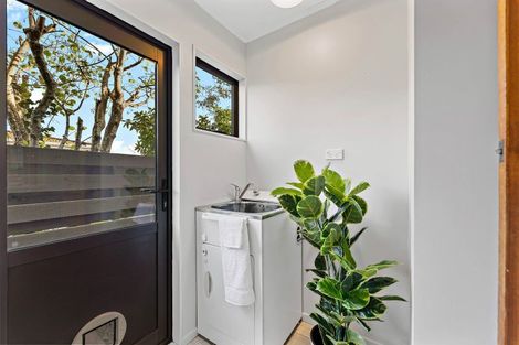 Photo of property in 13 Macdonell Street, Hilltop, Taupo, 3330