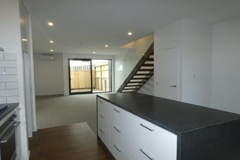 Photo of property in 11/20 Trent Street, Island Bay, Wellington, 6023