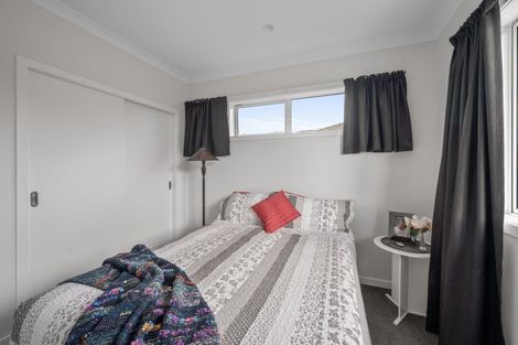 Photo of property in 8 Rakaia Way, Poraiti, Napier, 4112