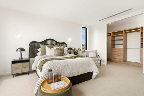 Photo of property in 17 Plynlimon Road, Fendalton, Christchurch, 8052