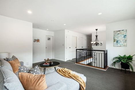 Photo of property in 27 Aorangi Place, Birkenhead, Auckland, 0626