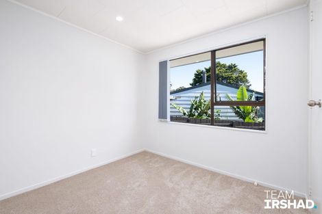 Photo of property in 176 Finlayson Avenue, Clendon Park, Auckland, 2103
