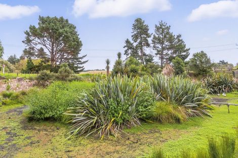Photo of property in 168 Te Hapua Road, Te Horo, Otaki, 5581