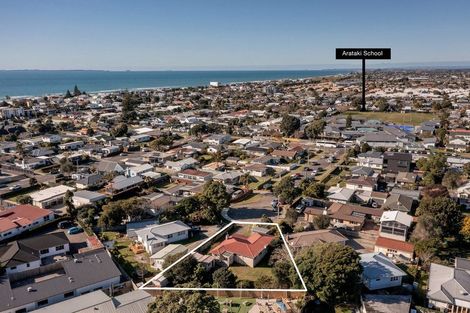 Photo of property in 15 Kaniere Street, Mount Maunganui, 3116