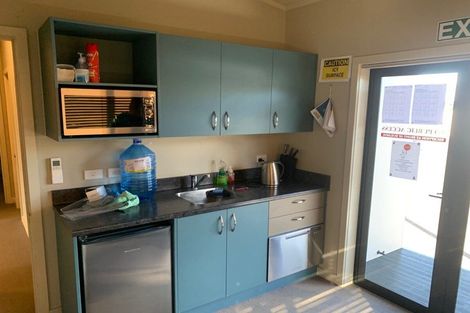 Photo of property in 202 Lyndon Road West, Hastings, 4122