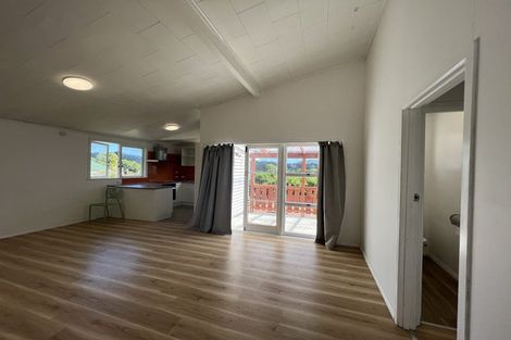 Photo of property in 11 Autumn Avenue, Glen Eden, Auckland, 0602