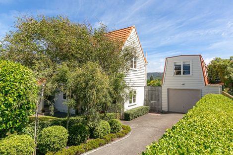 Photo of property in 4 Nicholson Road, Khandallah, Wellington, 6035