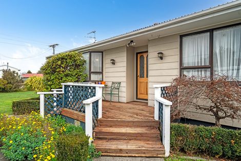 Photo of property in 20 Augustus Street, Carterton, 5713