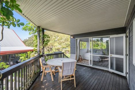 Photo of property in 35 Bay View Road, Whangarei Heads, Whangarei, 0174