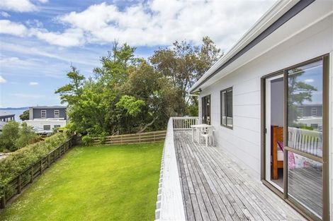 Photo of property in 18 Kahurangi Place, Snells Beach, 0920