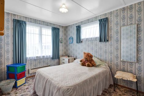 Photo of property in 112 Stanners Street, Eltham, 4322