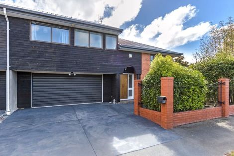 Photo of property in 15 Lowry Avenue, Redwood, Christchurch, 8051