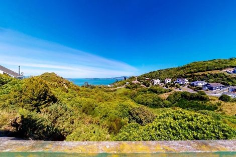 Photo of property in 12 Jasmine Grove, Maungaraki, Lower Hutt, 5010