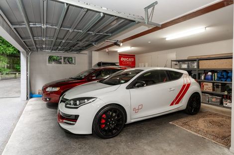 Photo of property in 54 Kohekohe Road, Waikanae, 5036