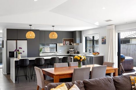 Photo of property in 7 Cotula Way, Papamoa Beach, Papamoa, 3118