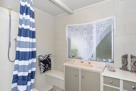 Photo of property in 136 Dickson Road, Papamoa Beach, Papamoa, 3118