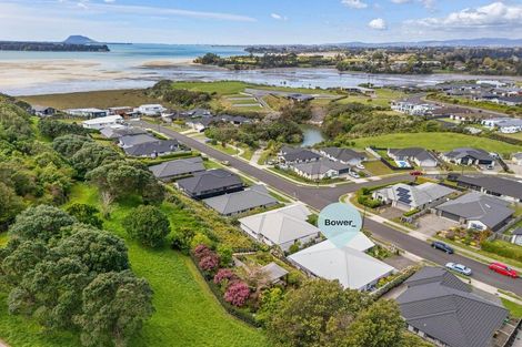 Photo of property in 29 Lakeside Terrace, Omokoroa, 3114