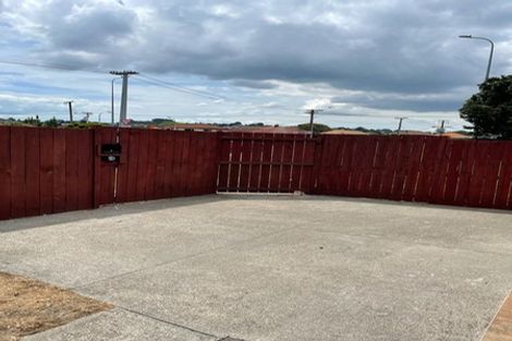 Photo of property in 39 Denbigh Avenue, Mount Roskill, Auckland, 1041