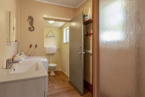 Photo of property in 25 Paradise Road, Coopers Beach, 0420