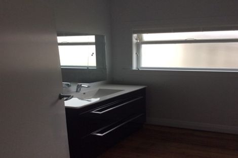 Photo of property in 16 Sunset Parade, Plimmerton, Porirua, 5026