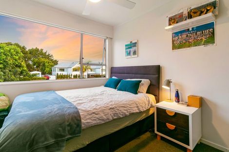 Photo of property in 53 Gordon Avenue, Forrest Hill, Auckland, 0620