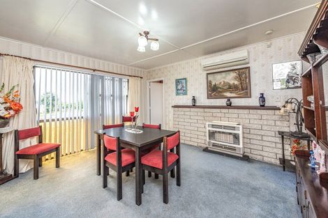 Photo of property in 76 Cornfoot Street, Castlecliff, Whanganui, 4501