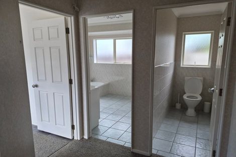 Photo of property in 14b Edward Avenue, Orewa, 0931