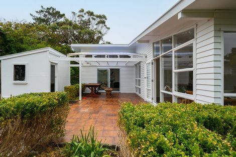 Photo of property in 5 Chudleigh Grove, Churton Park, Wellington, 6037