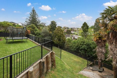 Photo of property in 16 Glamis Avenue, Dinsdale, Hamilton, 3204
