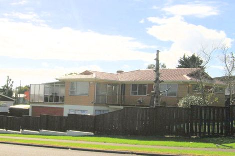 Photo of property in 12 Charntay Avenue, Clover Park, Auckland, 2019